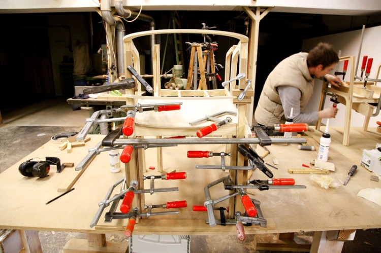 BeamChair-by-EricJohnnyDesignStudio-9