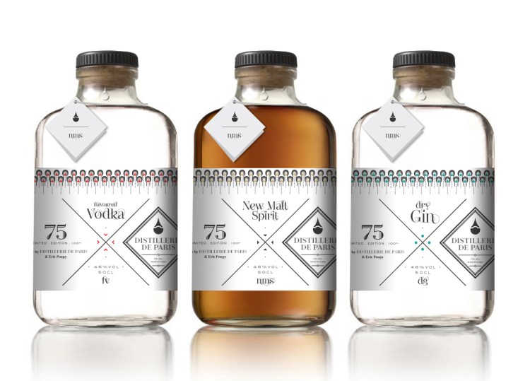 Bouteilles - distillerie de Paris